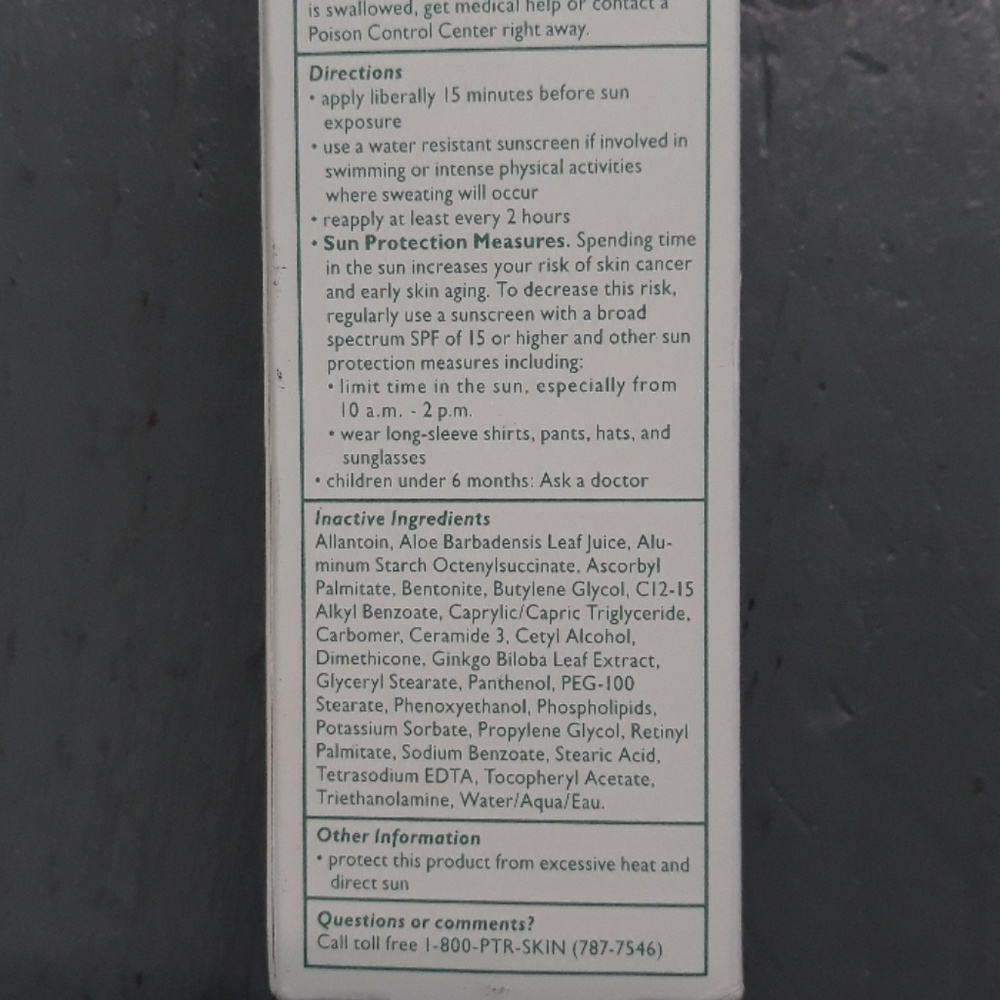Peter Thomas Roth Max Sheer Moisture Defense Spf30 - Picture 5 of 8